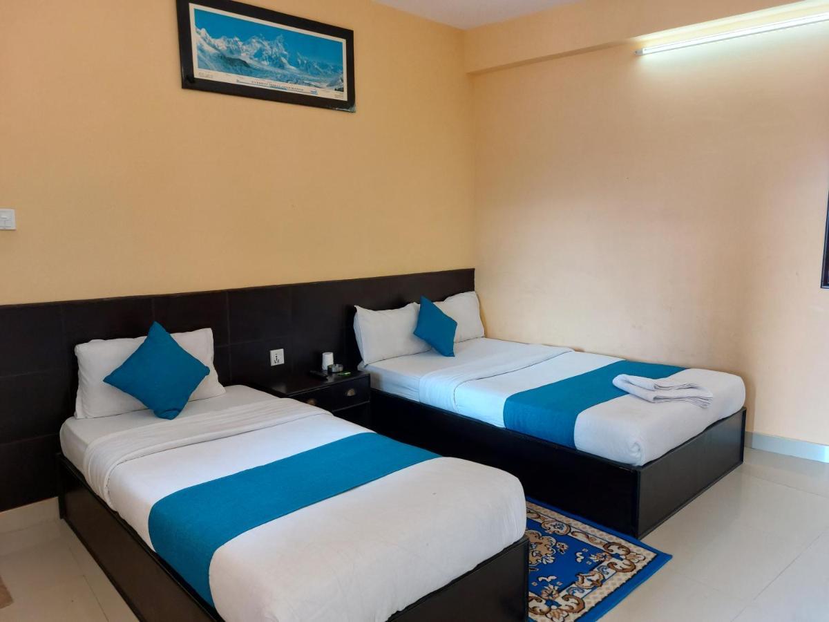 Golden Lake Pokhara Ngoại thất bức ảnh