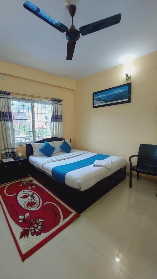 Golden Lake Pokhara Ngoại thất bức ảnh
