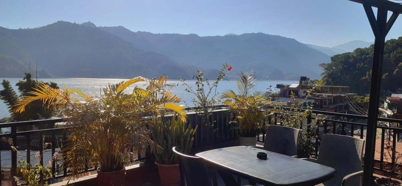 Golden Lake Pokhara Ngoại thất bức ảnh