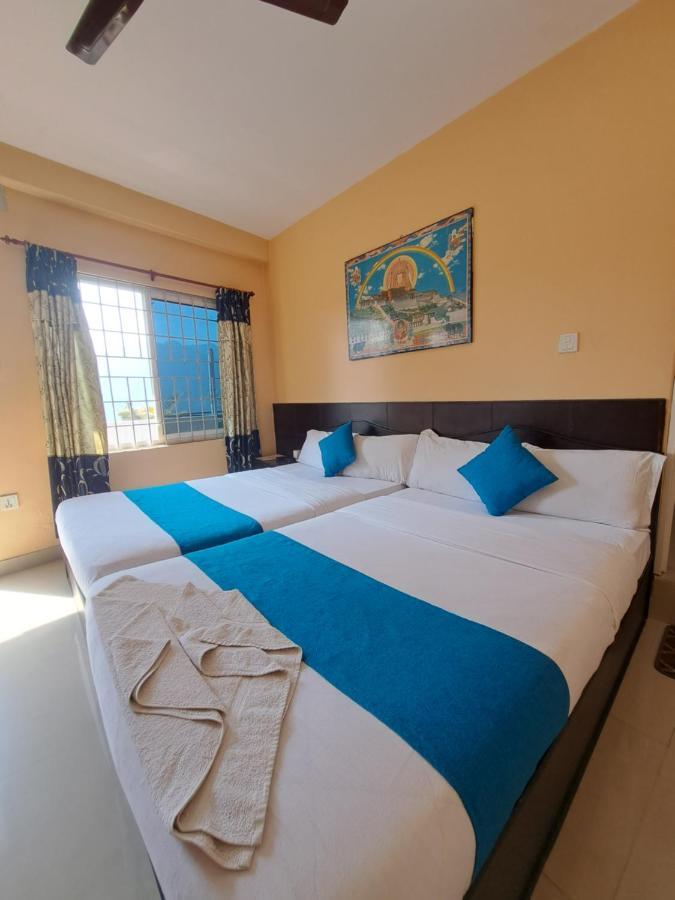 Golden Lake Pokhara Ngoại thất bức ảnh