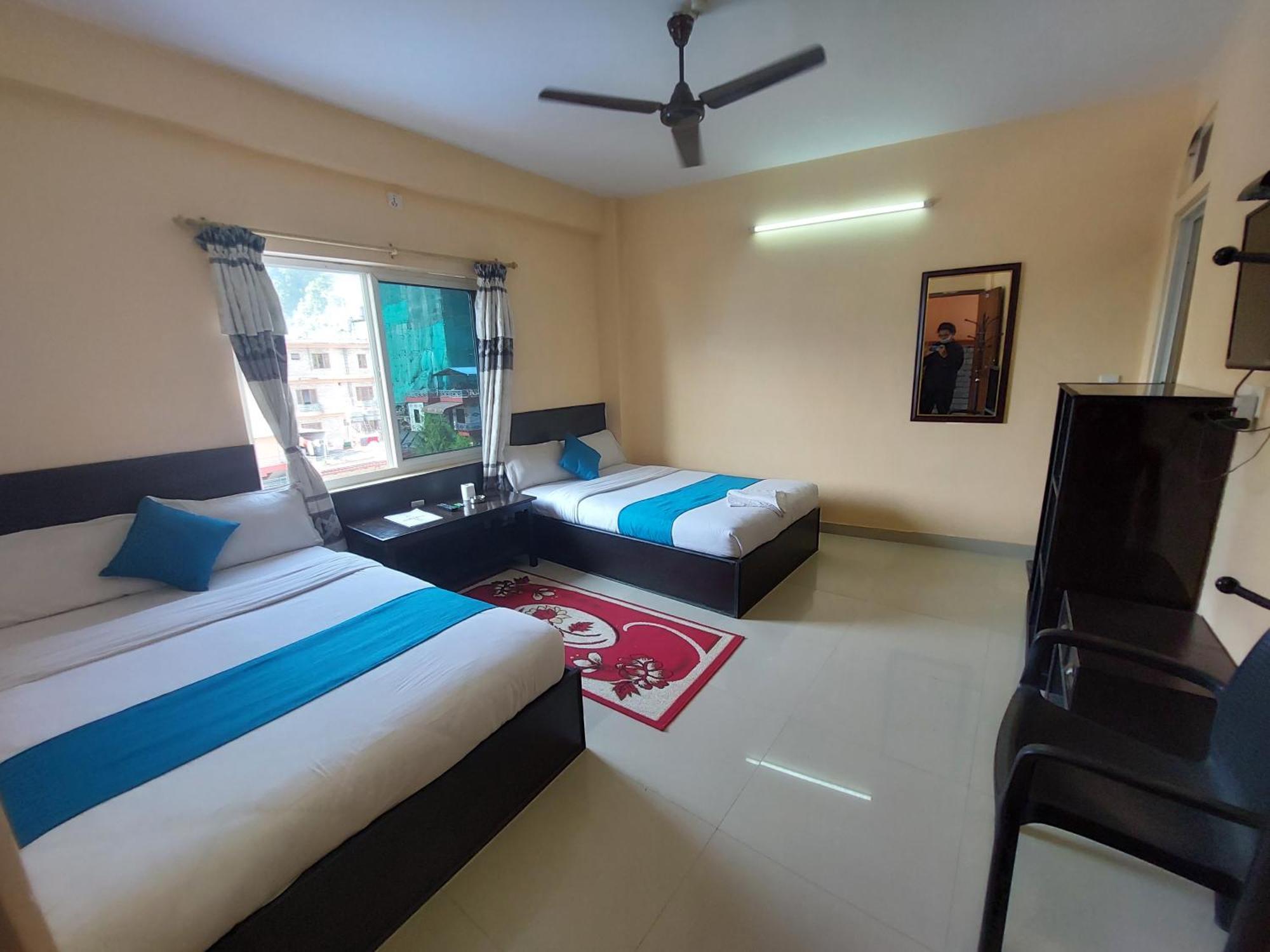 Golden Lake Pokhara Ngoại thất bức ảnh